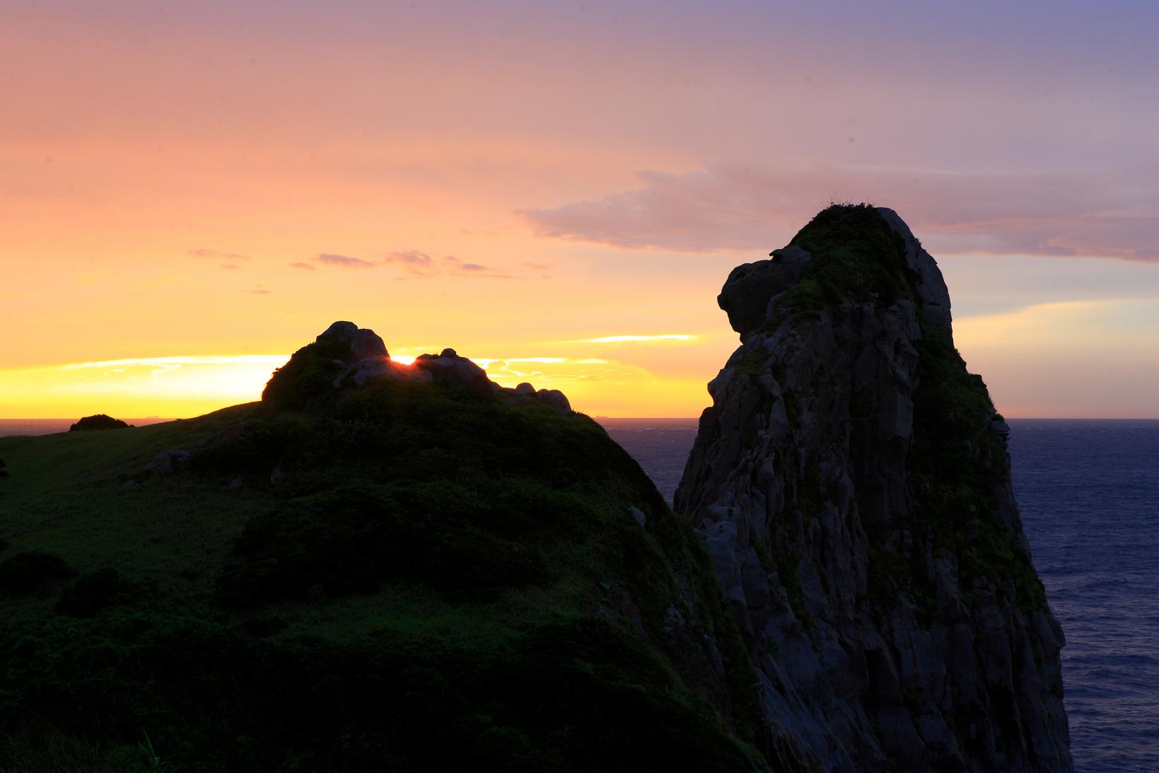 絶景を拝む 猿岩の夕日