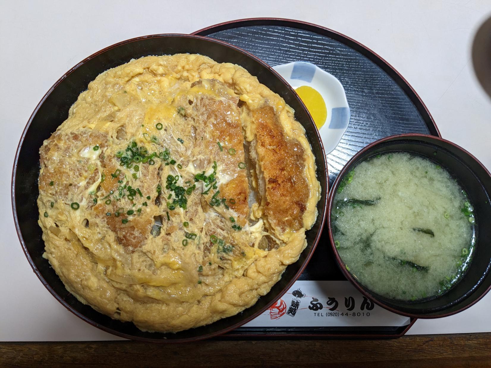 壱岐の飲食店には必ずあるといっても過言ではない「かつ丼」-1