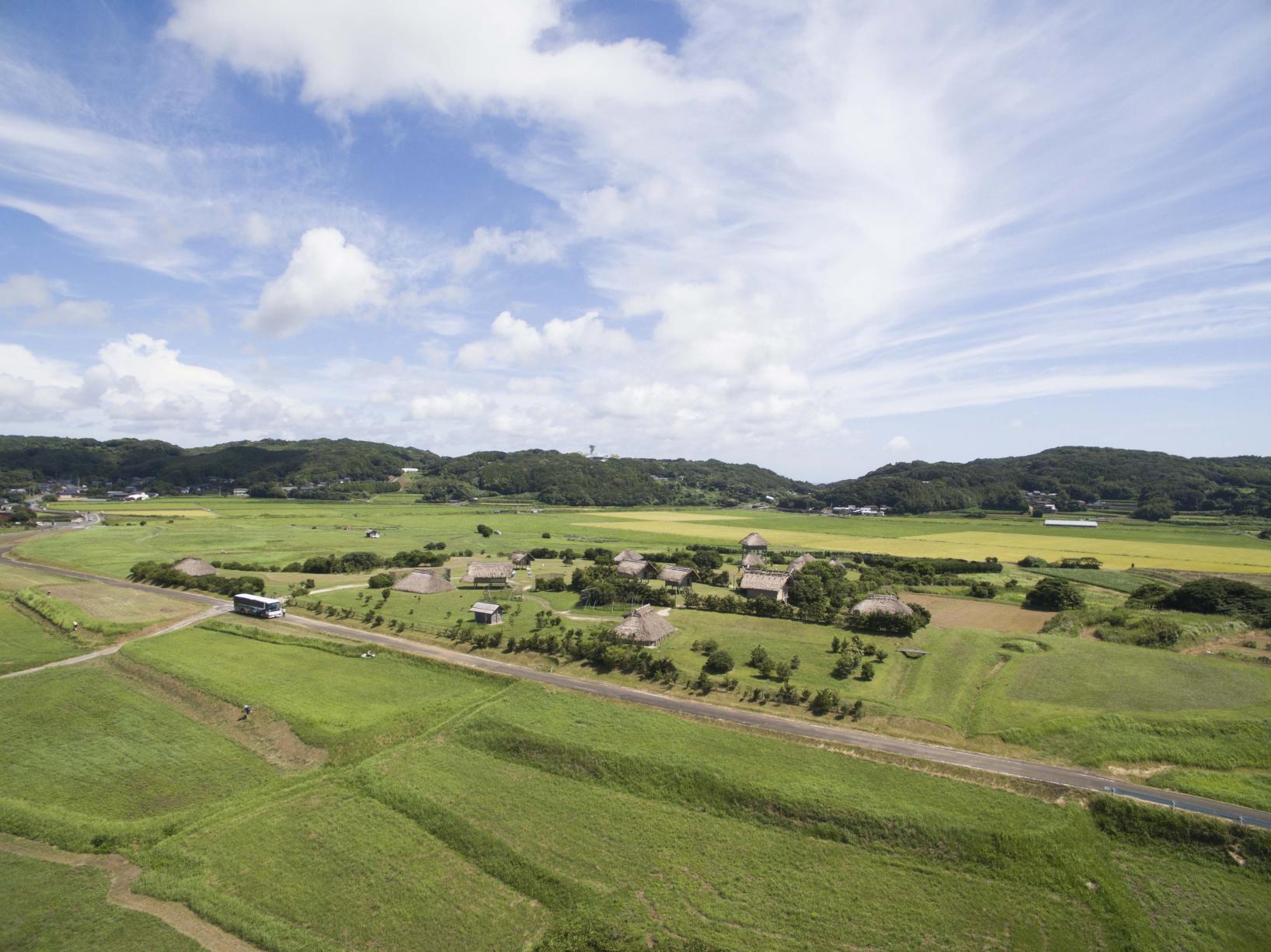 田植え風景と田んぼめぐり ―― 壱岐の恵みはこうして始まる-1