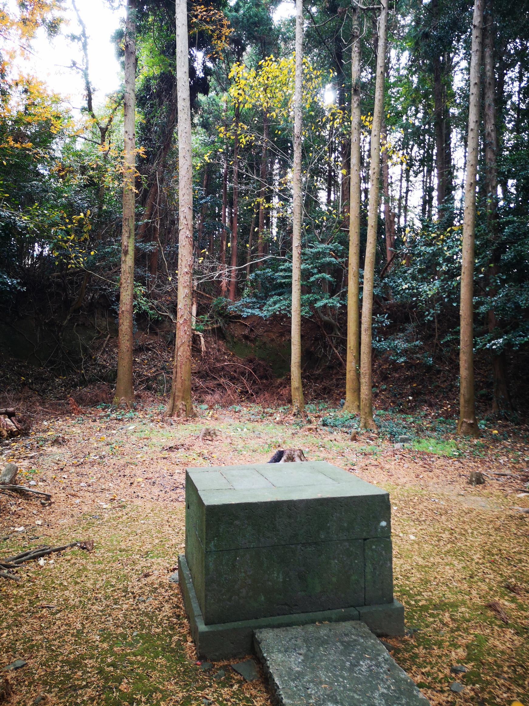 天の川伝説がある「天手長比売（あまのたながひめ）神社跡」