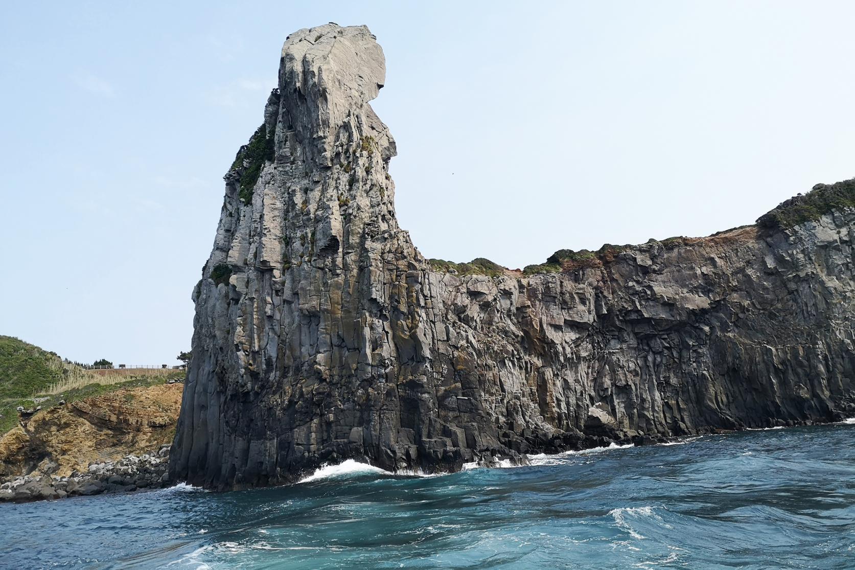 まるで貸し切りクルーズ！エメラルドグリーンの海を独り占め-2