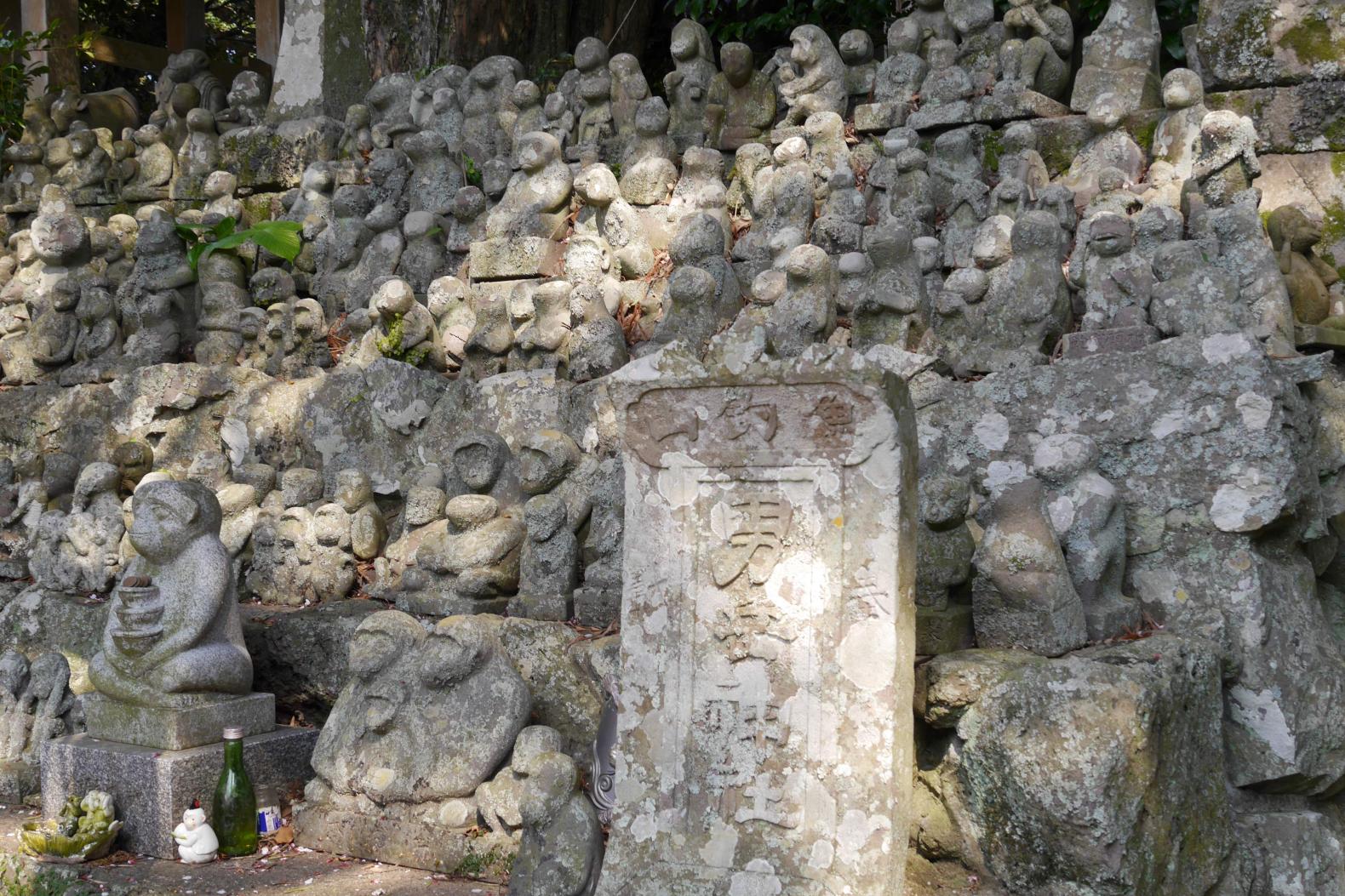 神聖な空気を味わえる男嶽神社-1