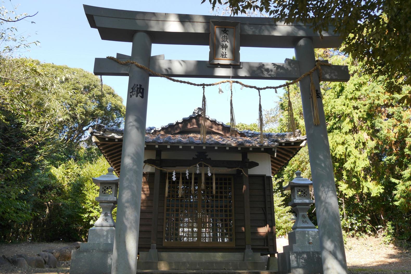 芸能の神であり、良縁の神、女嶽神社-1