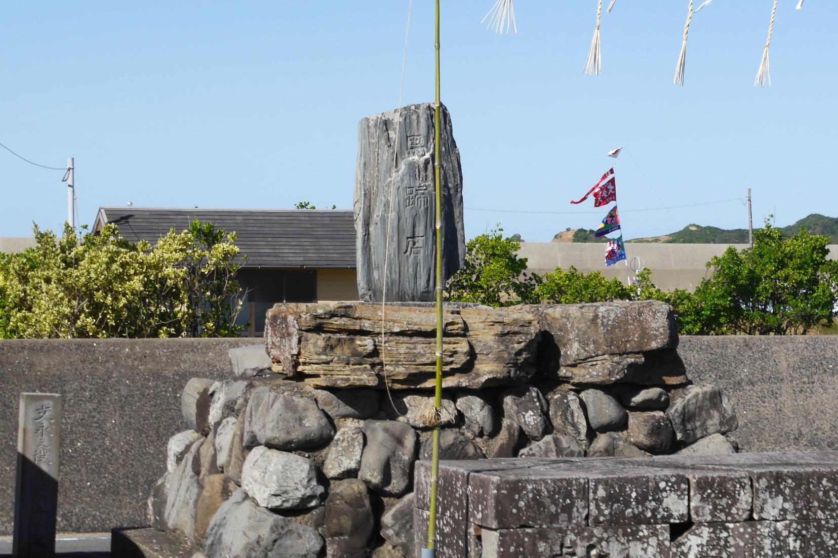 創建1300年以上、聖母宮の由縁-9