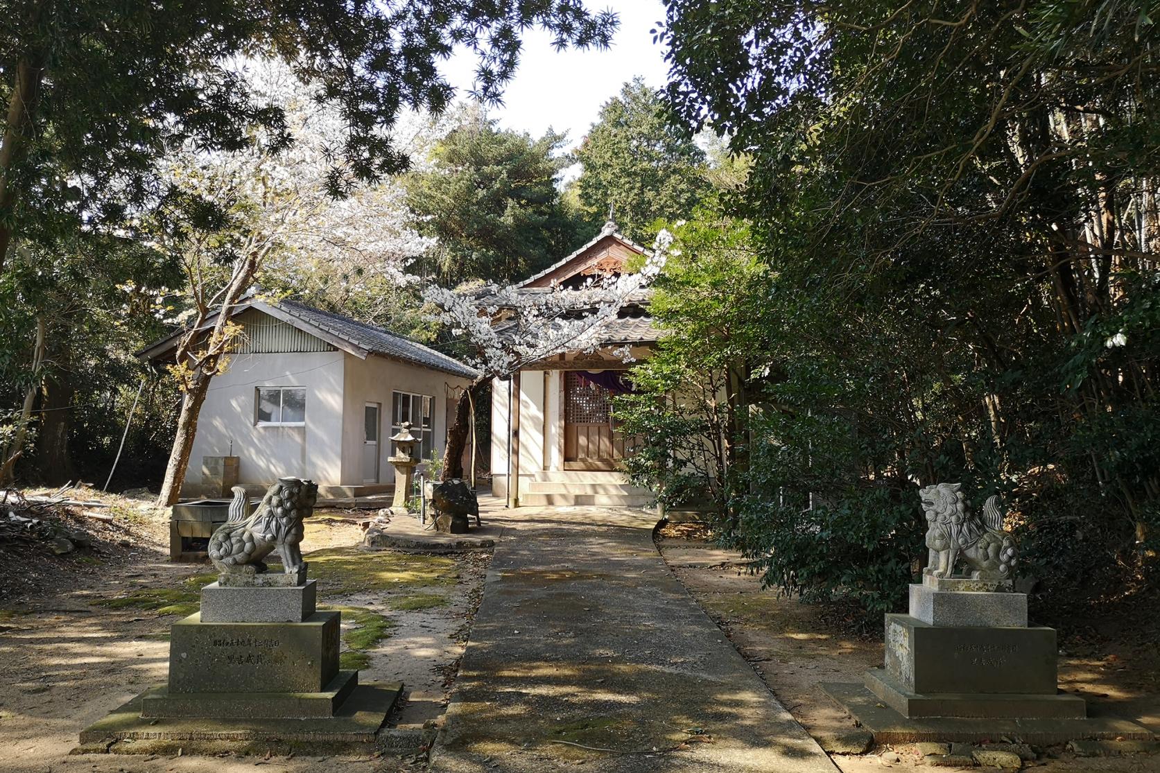 ④與神社（こうじんじゃ）-1